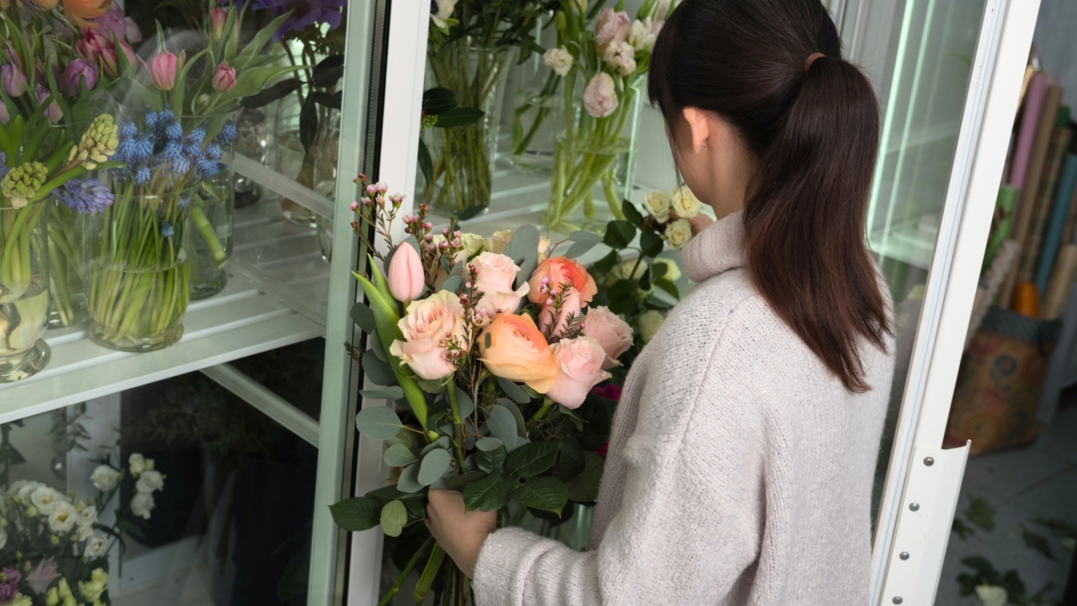 Cooling Process Roses Storage 7 Pro Tips to Make Your Cut Roses Last