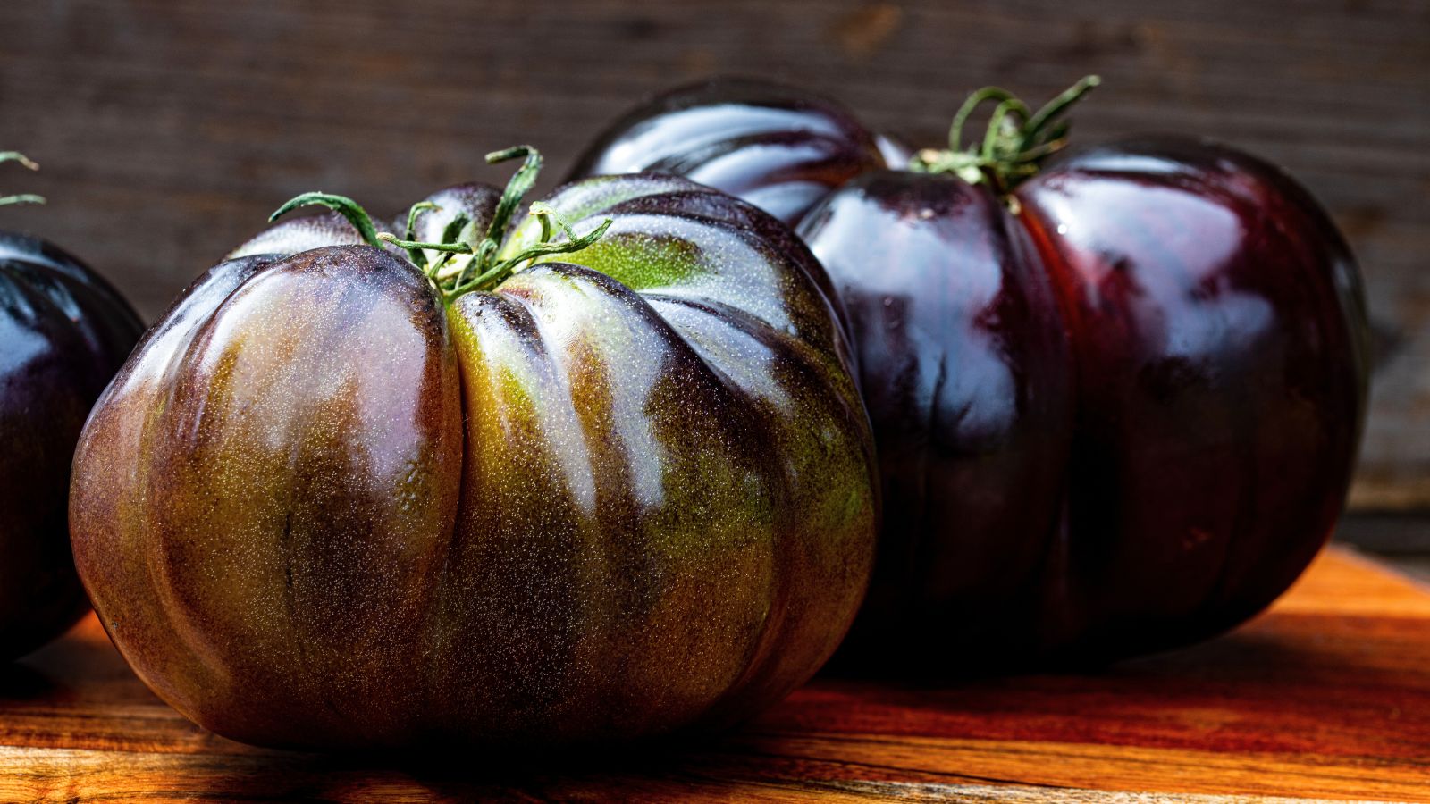 11 Black and Purple Tomato Varieties You Have to Try